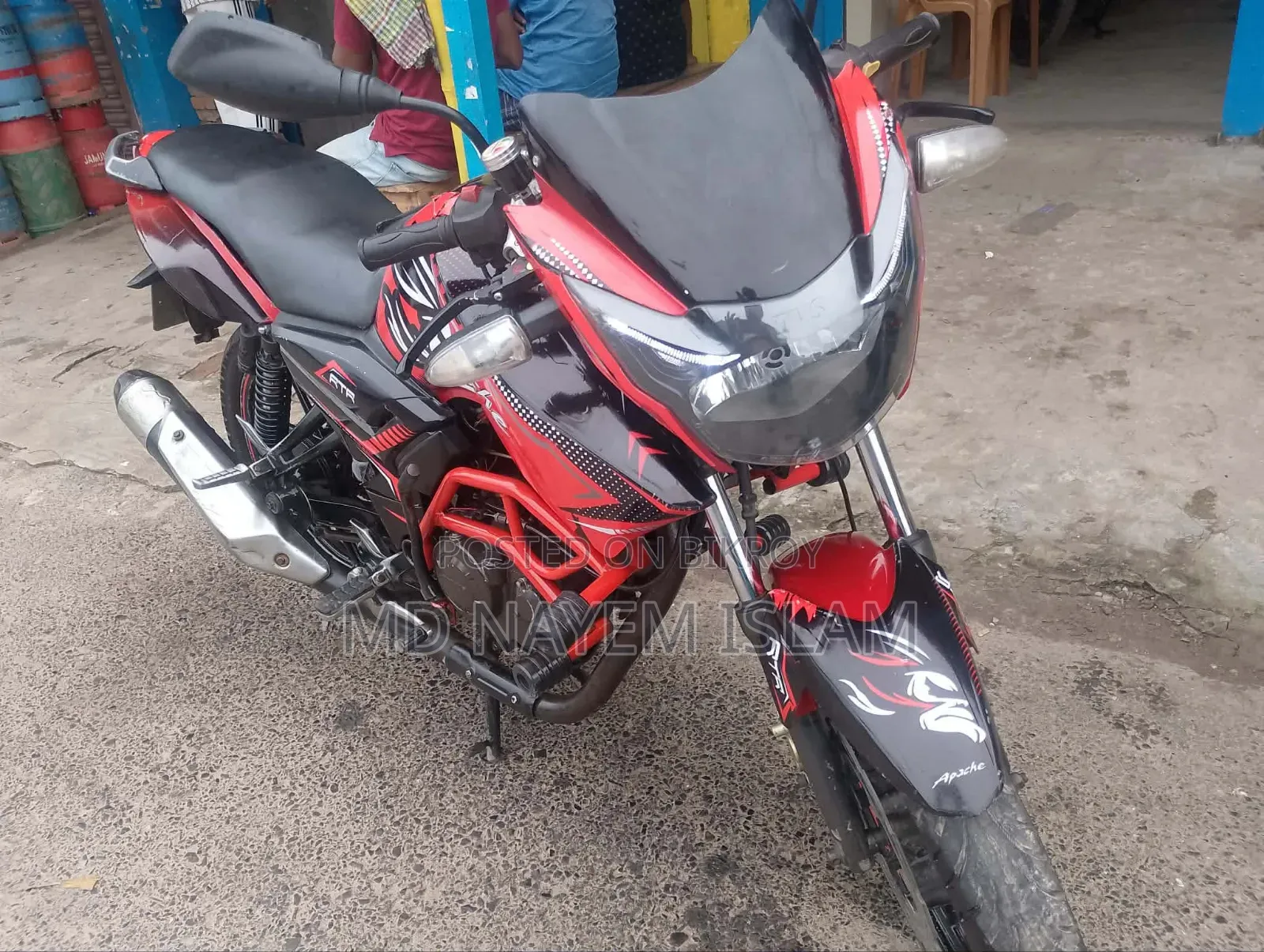 TVS Apache RTR 160 2V 2016 Red