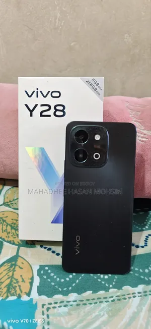 Vivo Y28 256 GB Blue