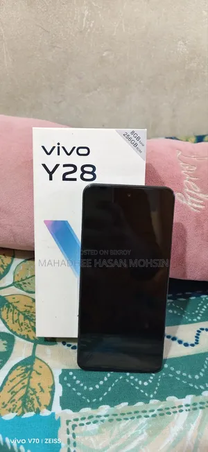 Vivo Y28 256 GB Blue