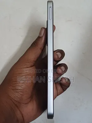 Samsung 128 GB Gray