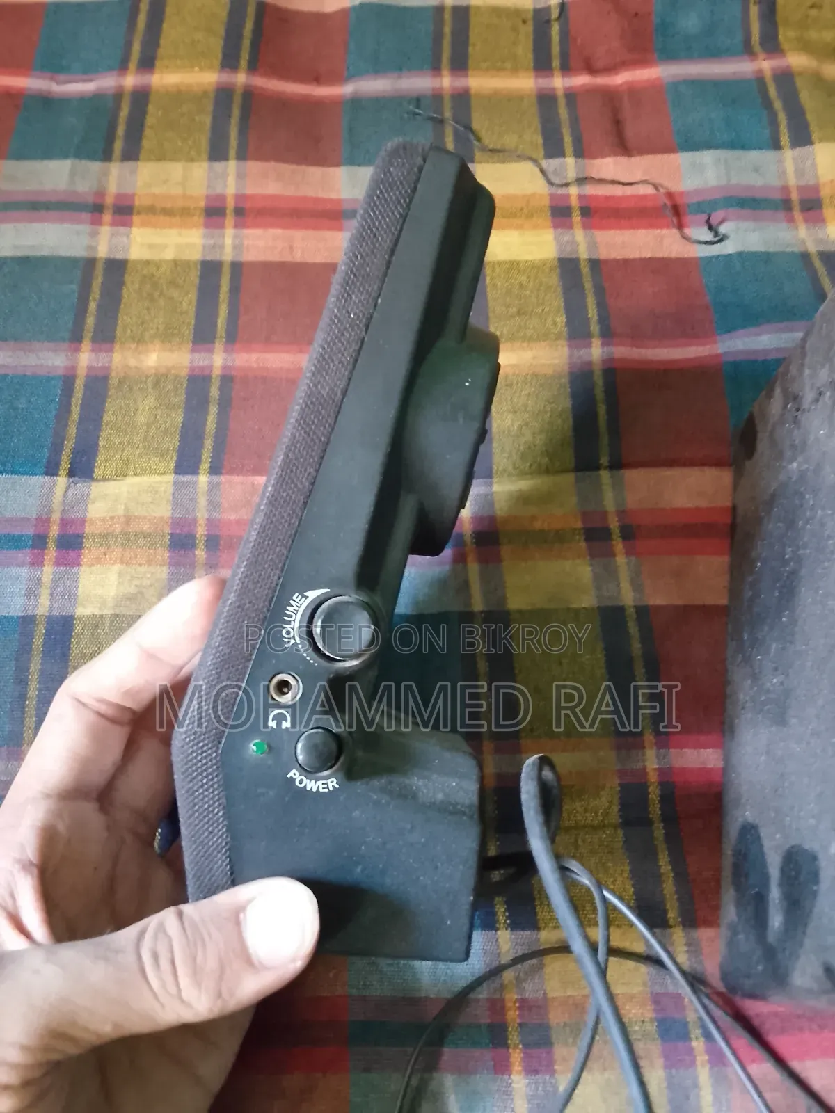 ভালো কয়েকটা স্পিকার বিক্রি হবে