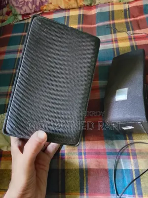 ভালো কয়েকটা স্পিকার বিক্রি হবে