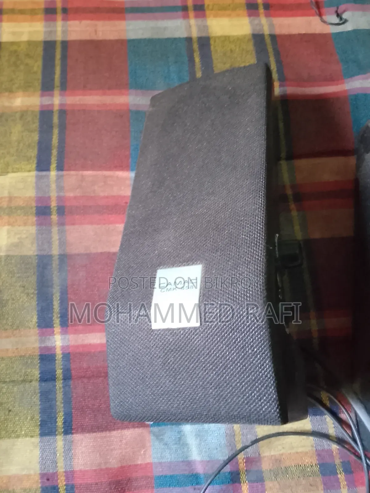 ভালো কয়েকটা স্পিকার বিক্রি হবে