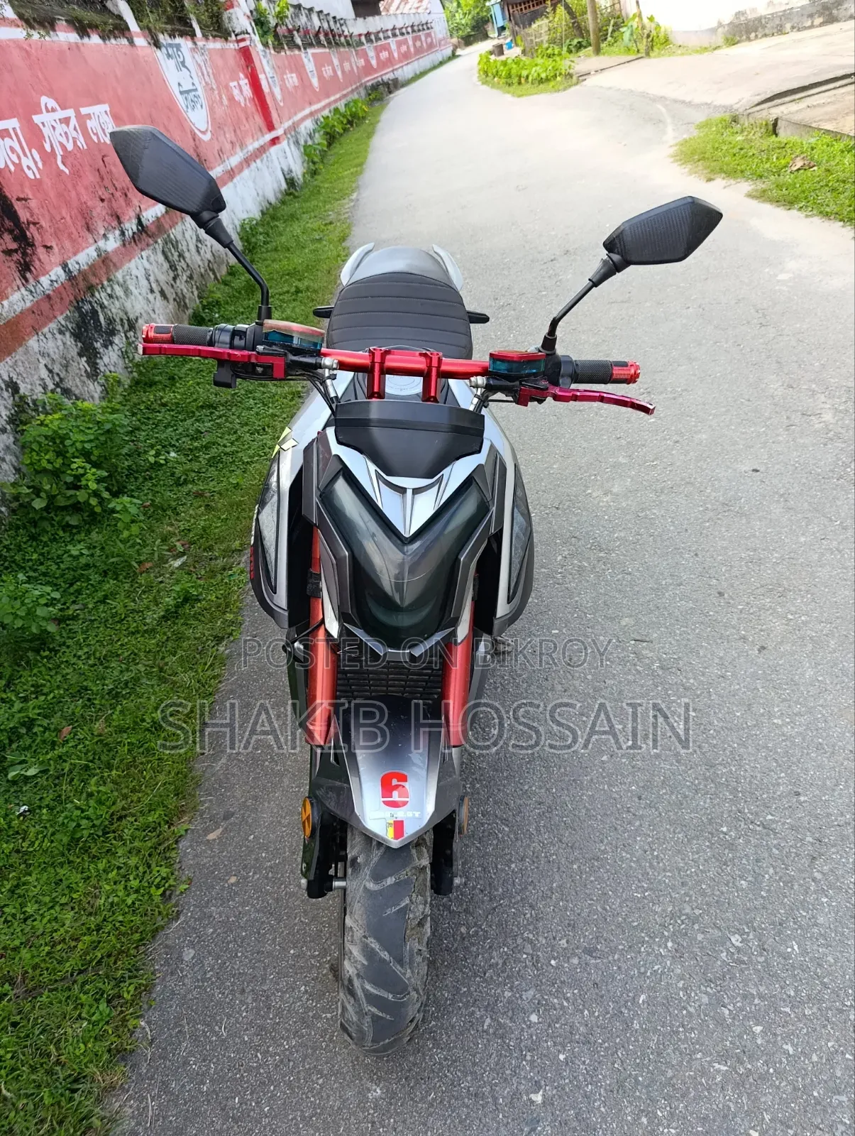 সালিডা জেডওয়াই ২০২৫ সিলভার