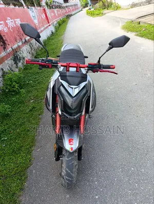 সালিডা জেডওয়াই ২০২৫ সিলভার