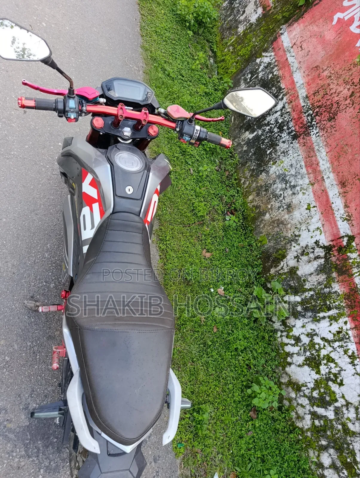 সালিডা জেডওয়াই ২০২৫ সিলভার