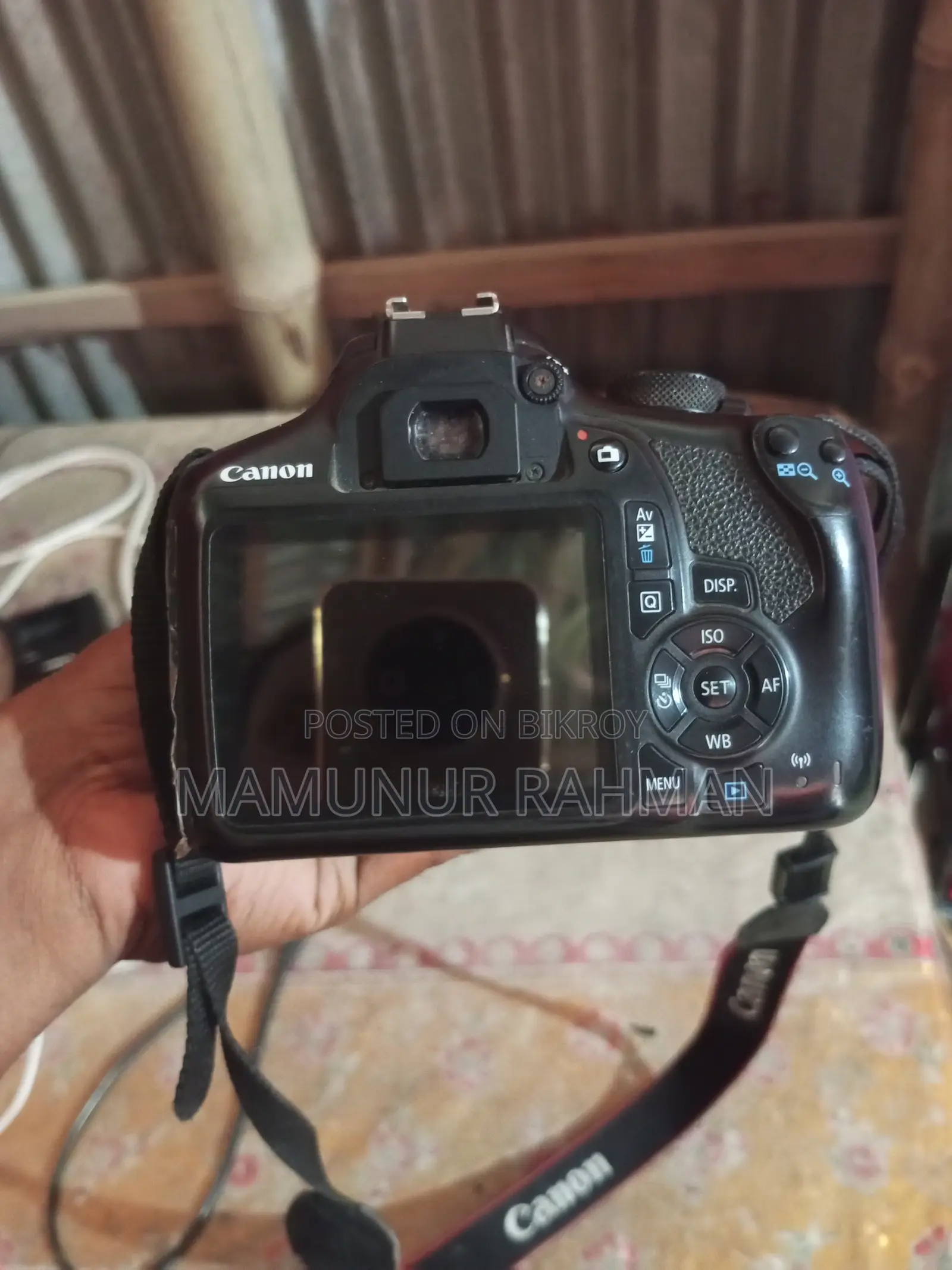 Canon 1300D