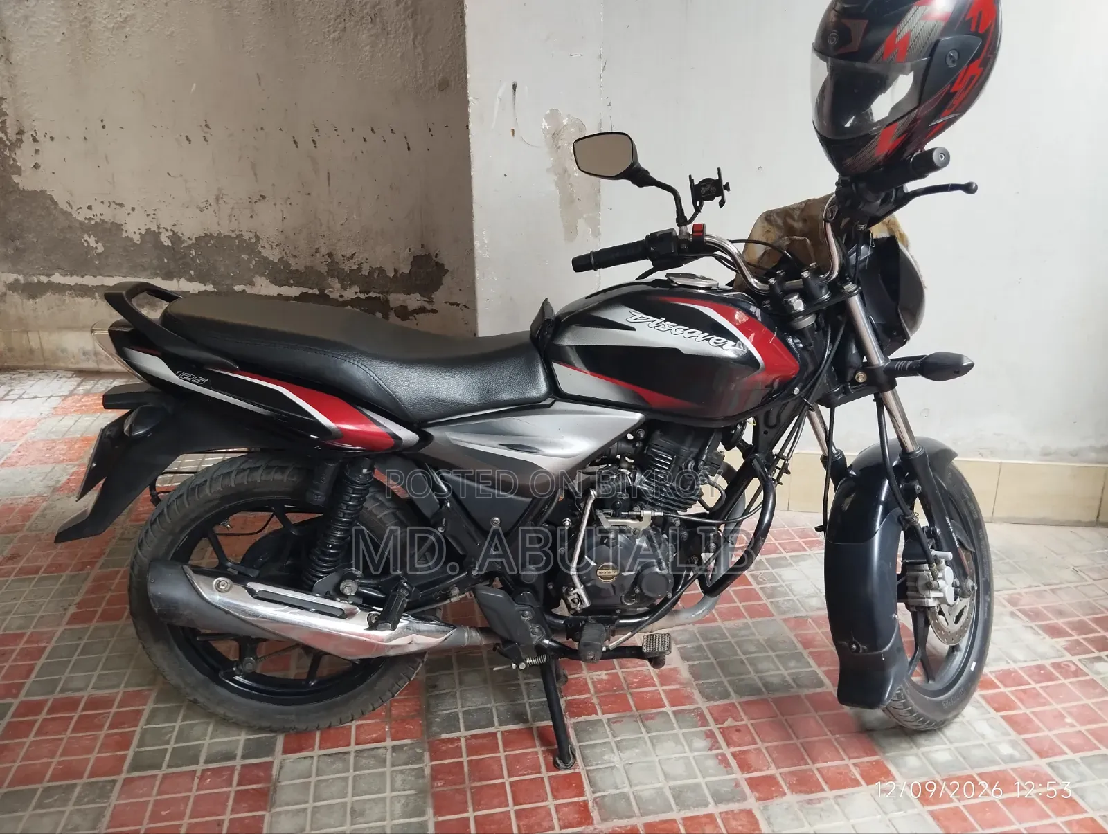 Bajaj Discover 125 2019 Black