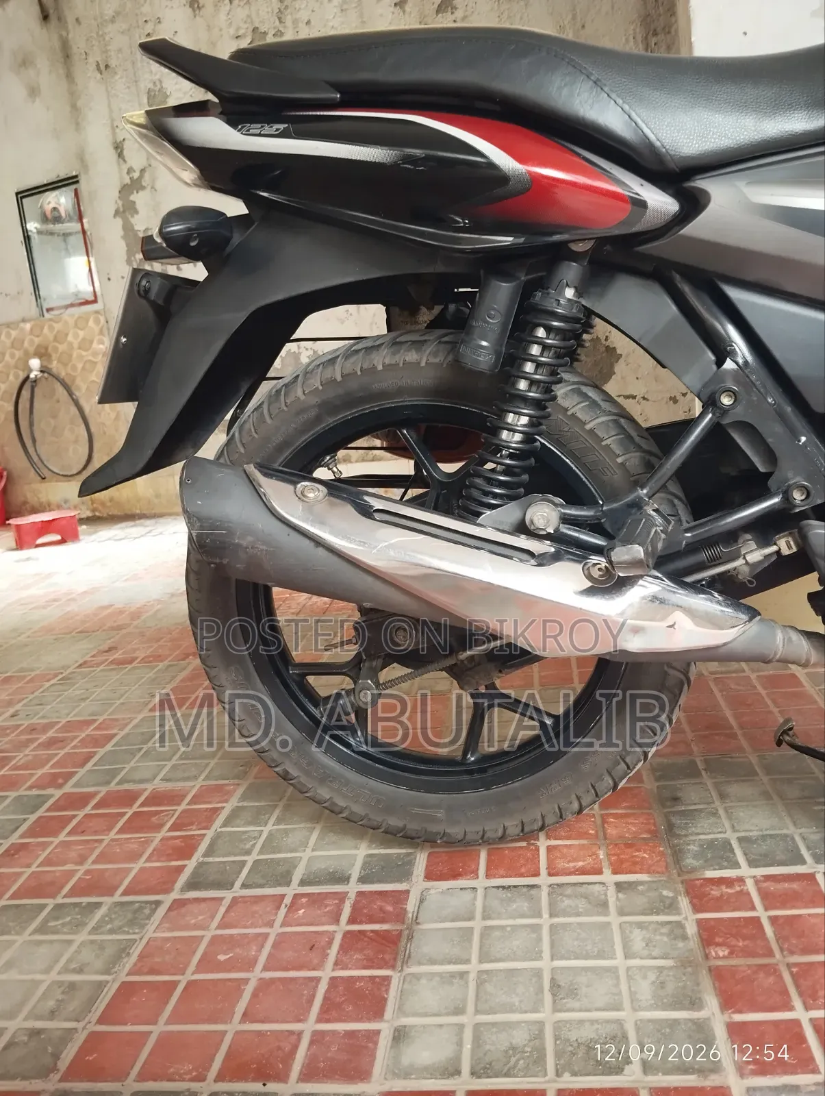 Bajaj Discover 125 2019 Black