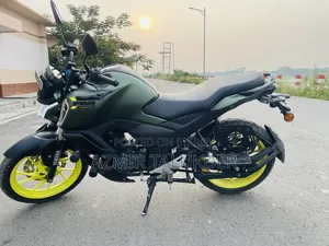 Yamaha FZS V4 2022