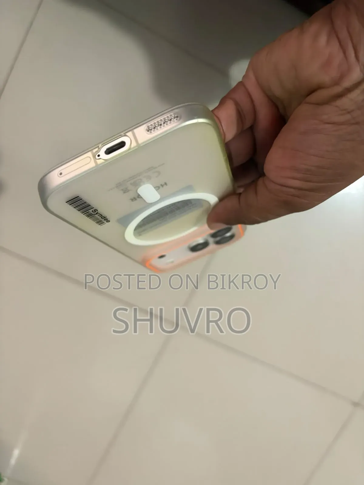 অনার ৬০০ প্রো ২৫৬ জিবি সাদা