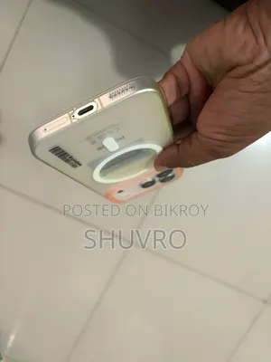 অনার ৬০০ প্রো ২৫৬ জিবি সাদা