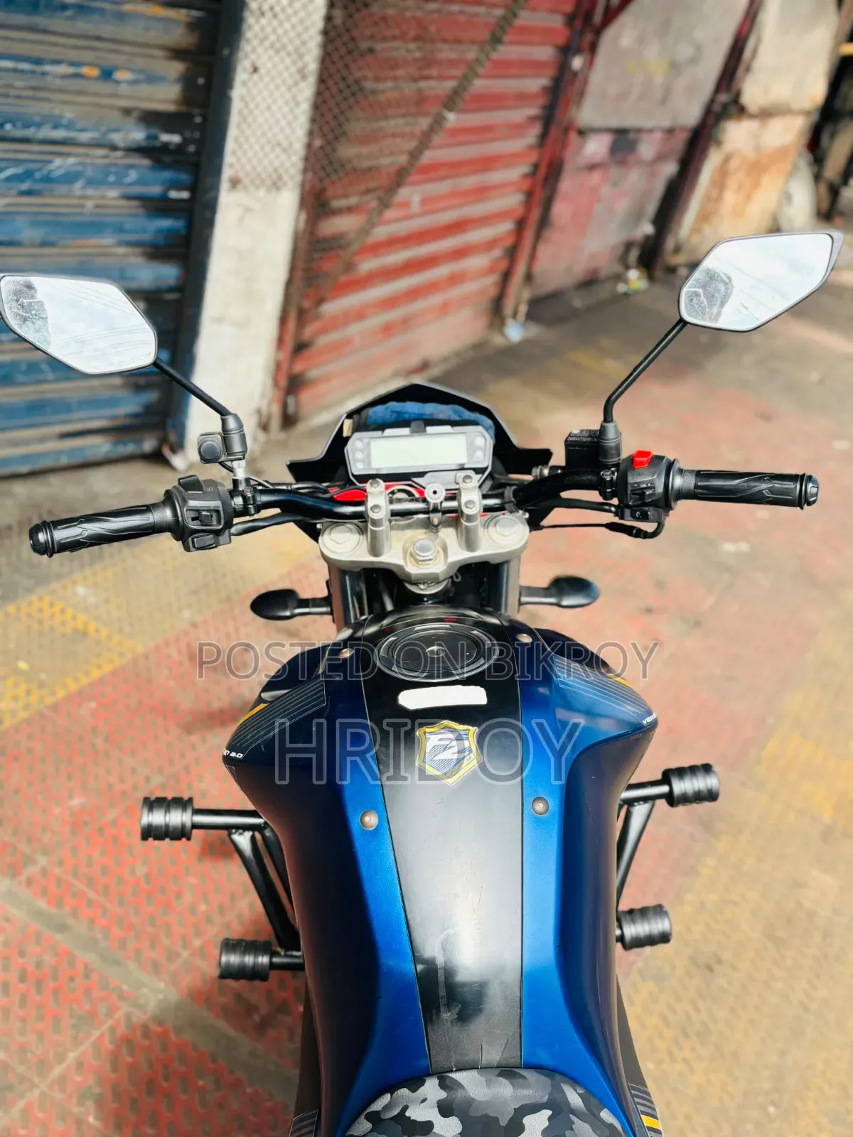 ইয়ামাহা এফজেডএস ভি২ ২০২৩ নীল