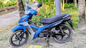 Runner Kite + 110 2018 Blue