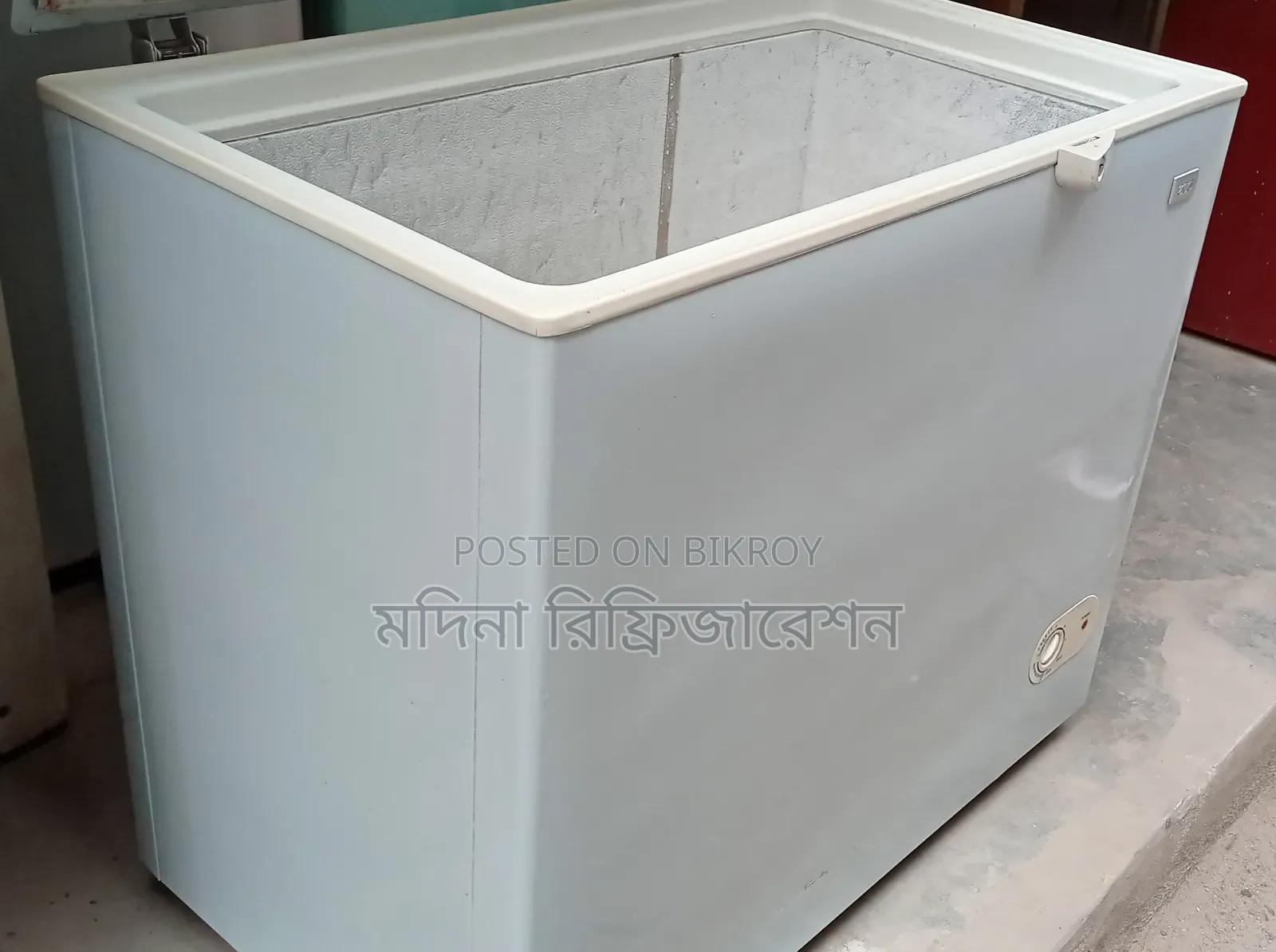 ইকো প্লাস ডিপ ফ্রিজ ২০০ লিটার