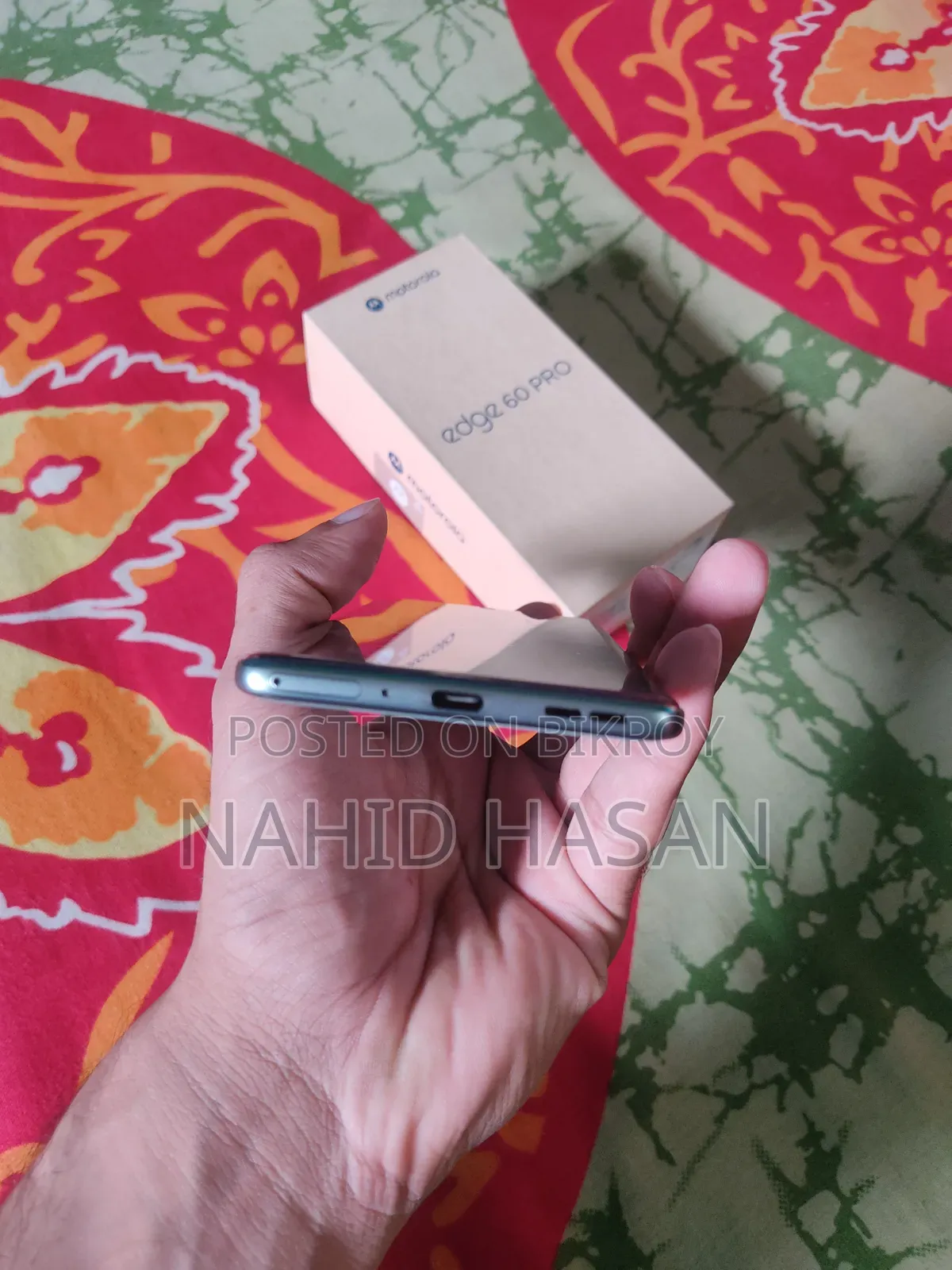মোটর চলা এজ ৬০ প্রো ২৫৬ জিবি