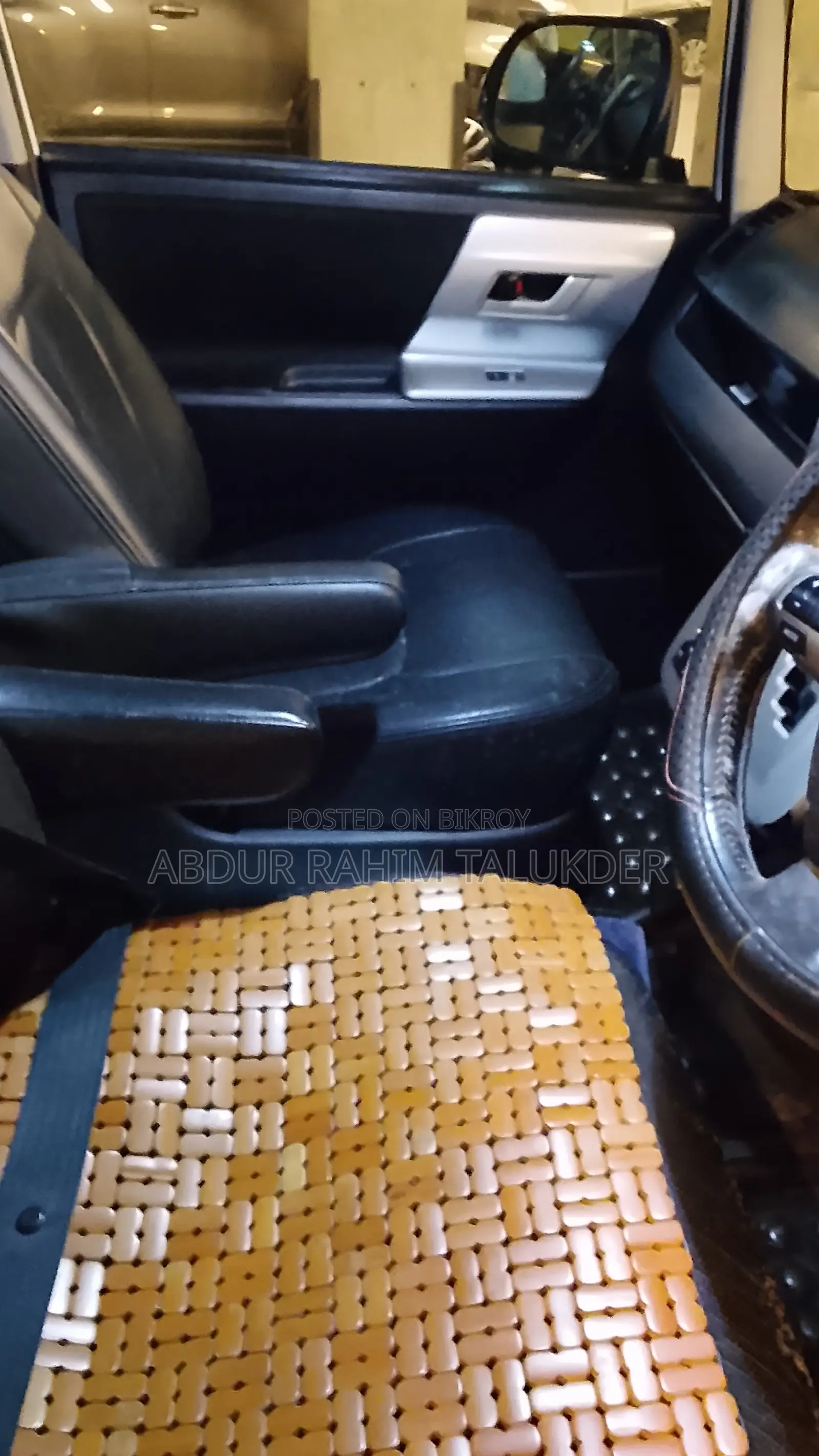 Toyota Noah 2010 Pearl