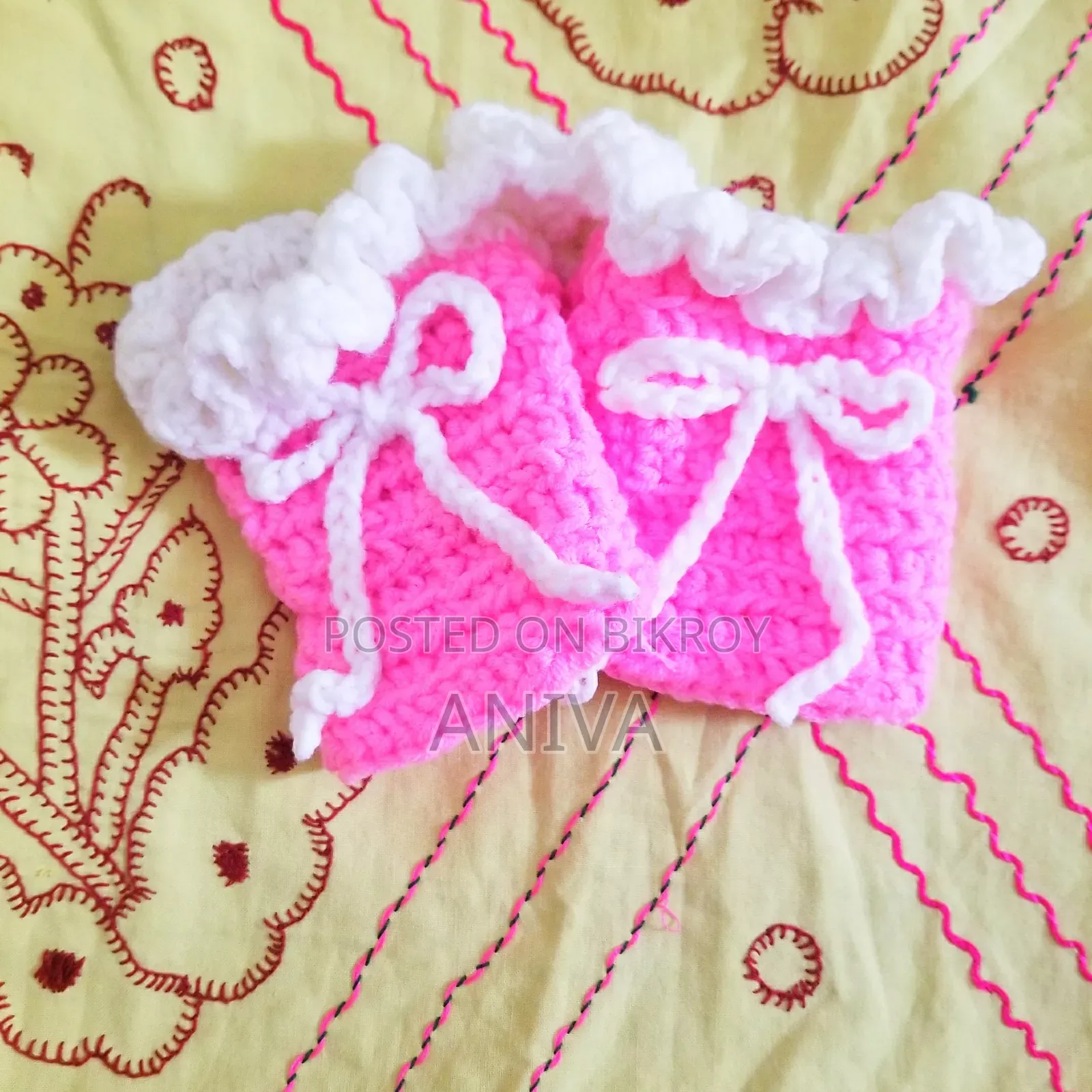 Crochet Hand Gloves