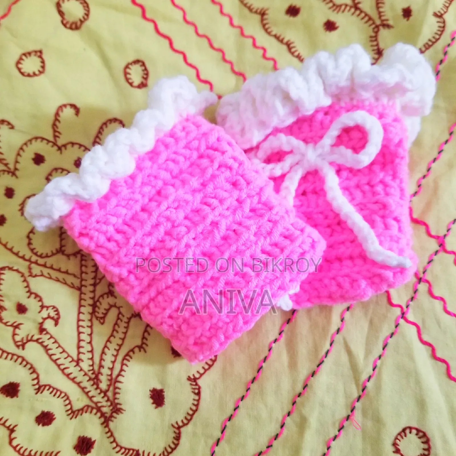 Crochet Hand Gloves