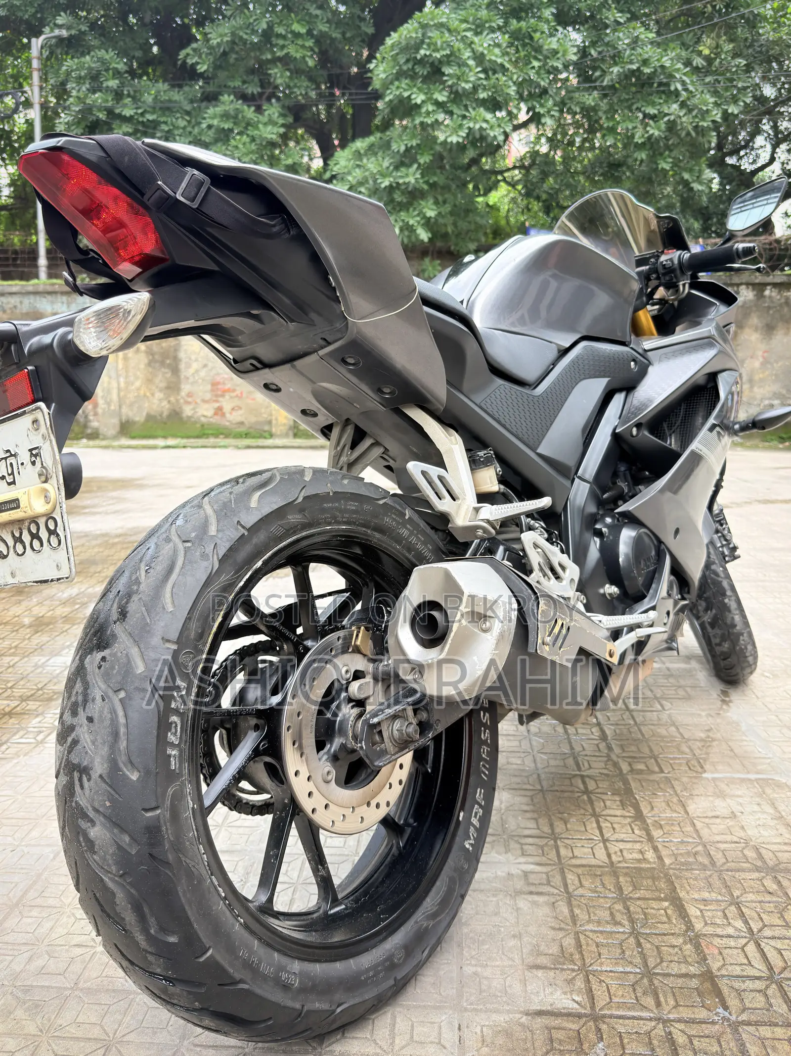 2020 Gray Yamaha R15 V3