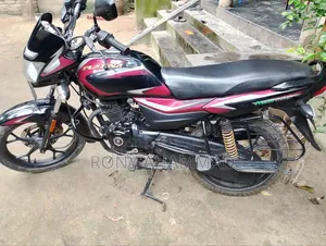 বাজাজ প্লাটিনা ১১০ ২০২১ কালো
