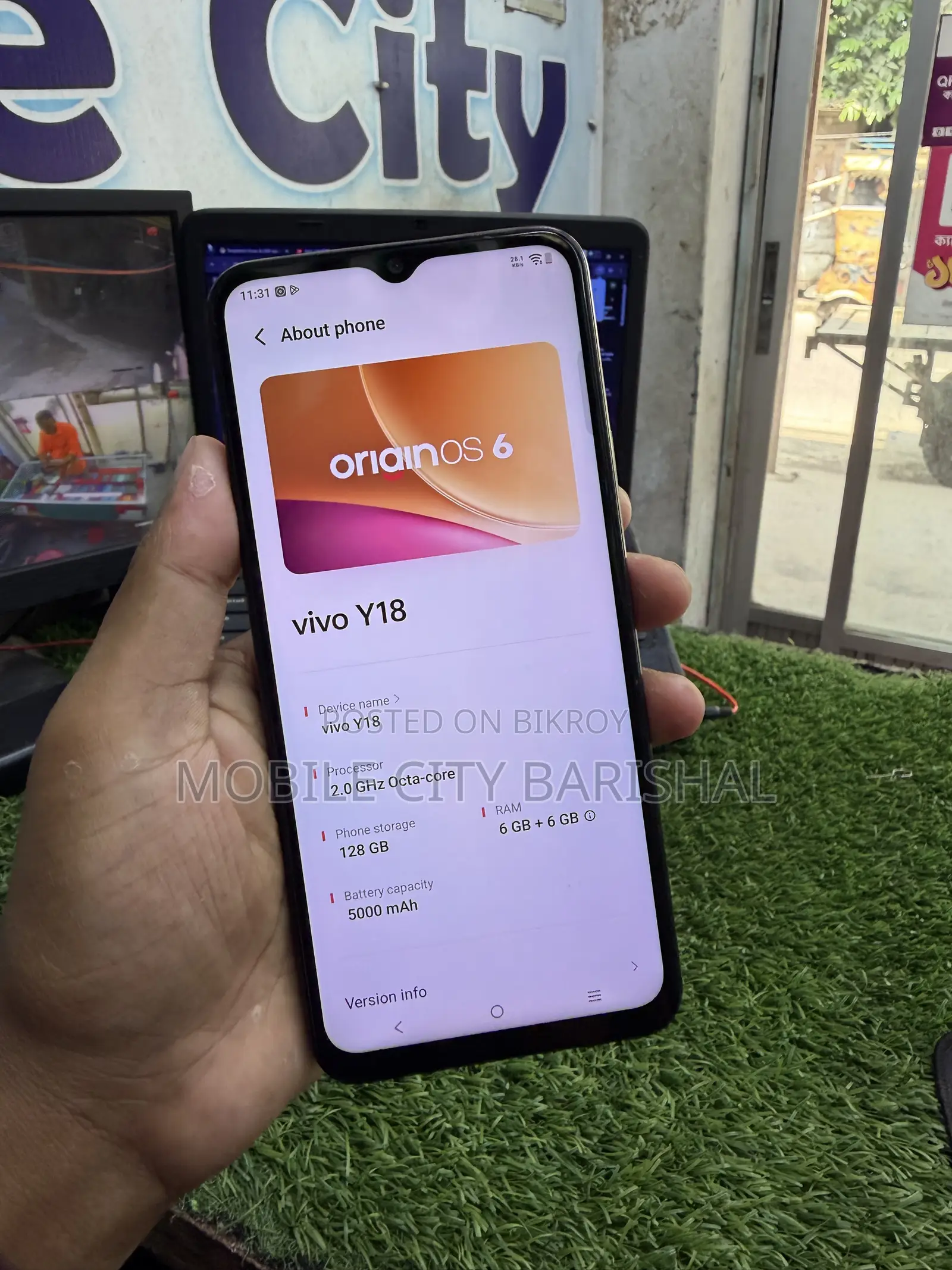 Vivo Y18 128 GB Red