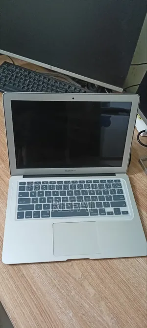 Laptop Apple MacBook Air 2017 8GB Intel Core i5 SSD 128GB