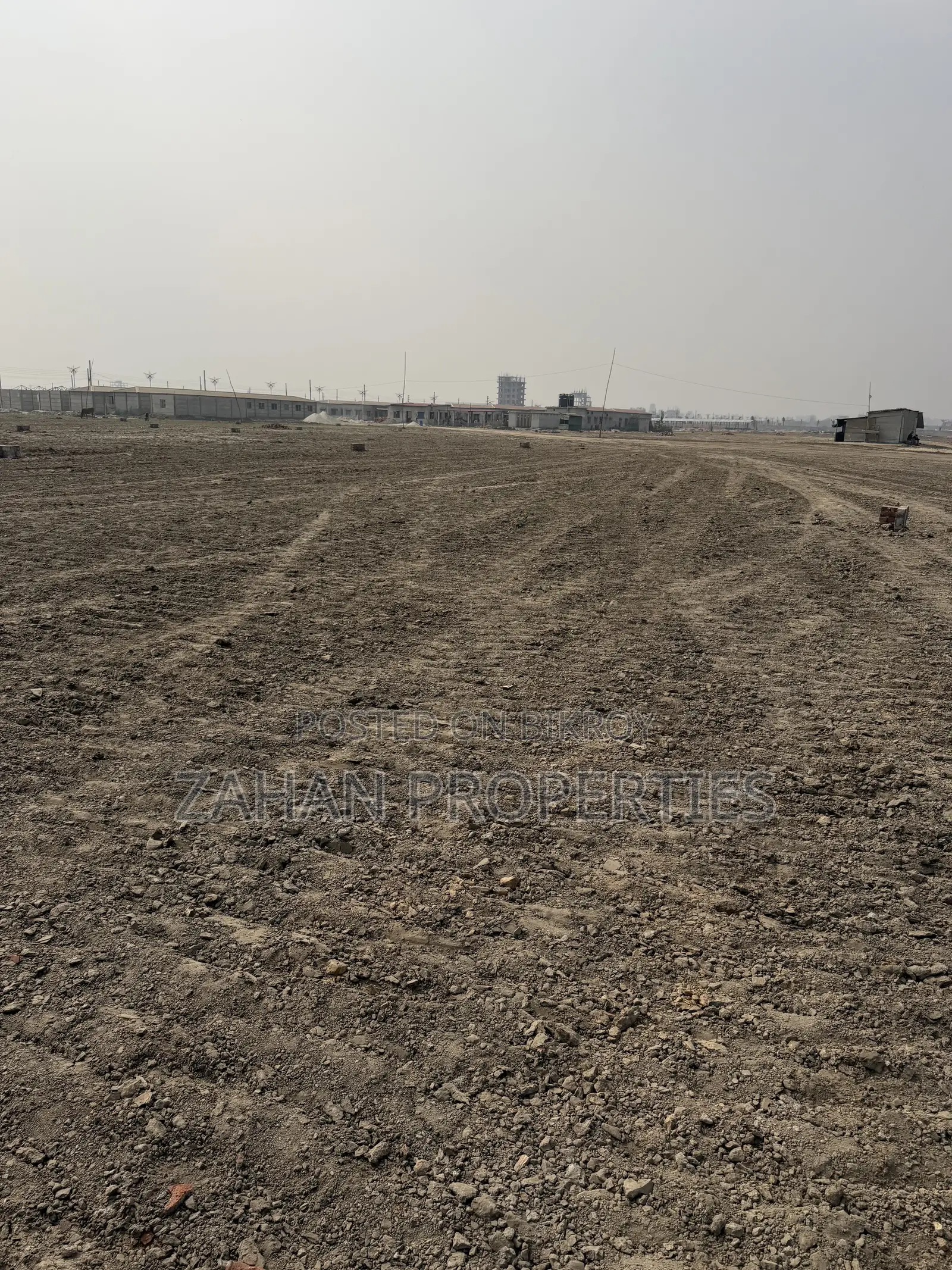 Bashundhara N Extension 60 Katha Plot For Sale. 60*40*25 Ft Corner