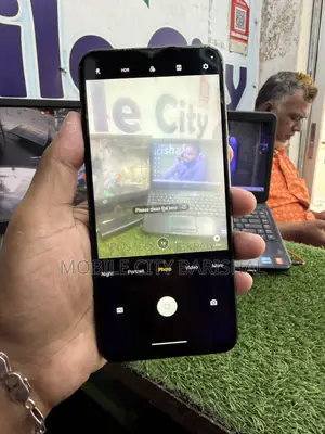 Vivo Y77 256 জিবি কালো