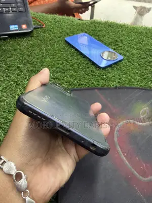 Vivo Y77 256 জিবি কালো