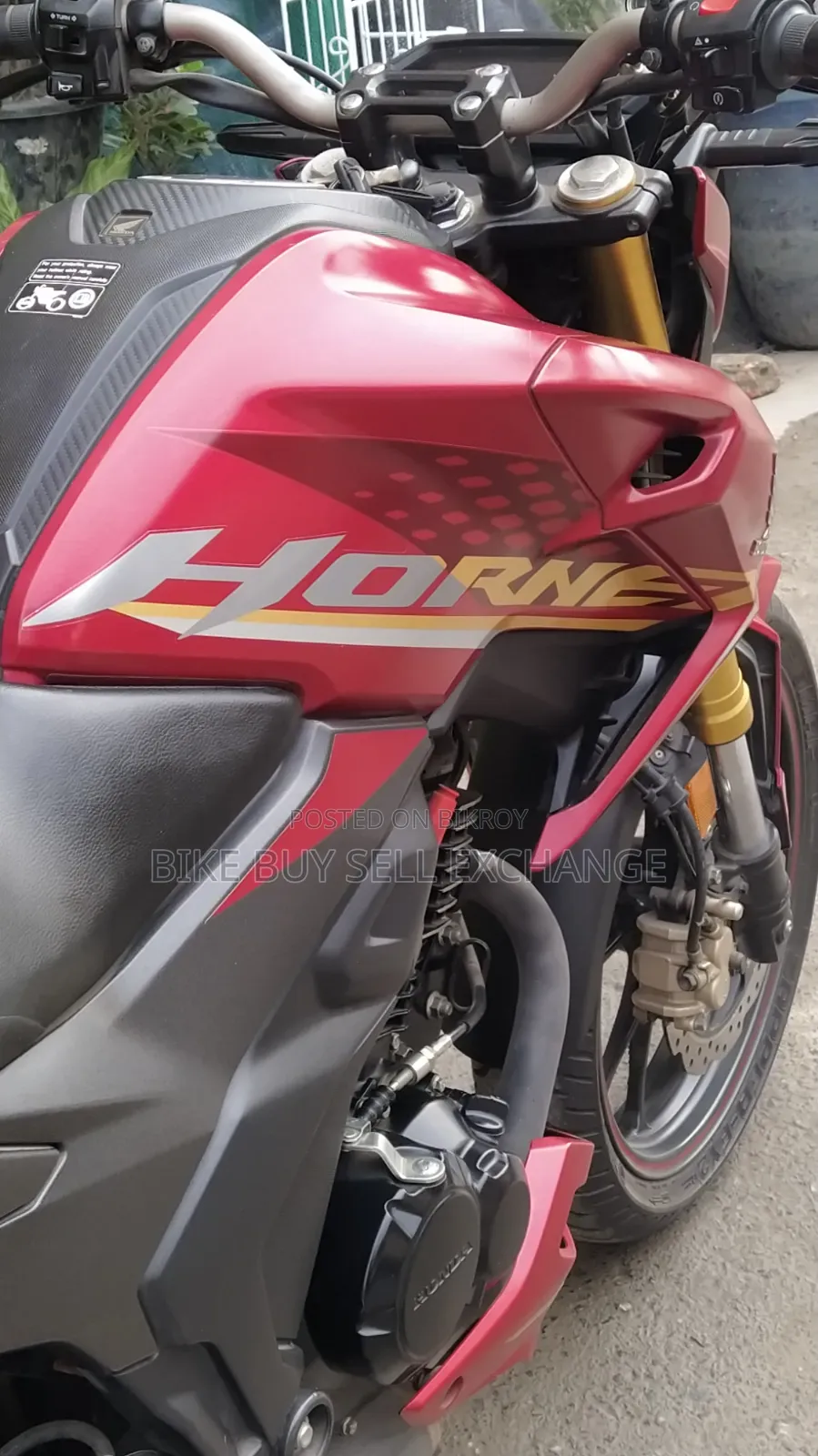 Honda Hornet 2.0 2024 Red