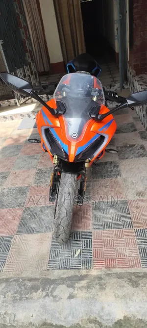 CFMoto 250SR 2026 Orange