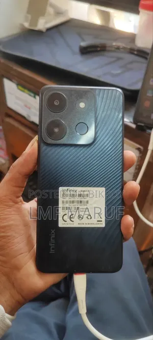 Infinix Smart 7 64 GB Black