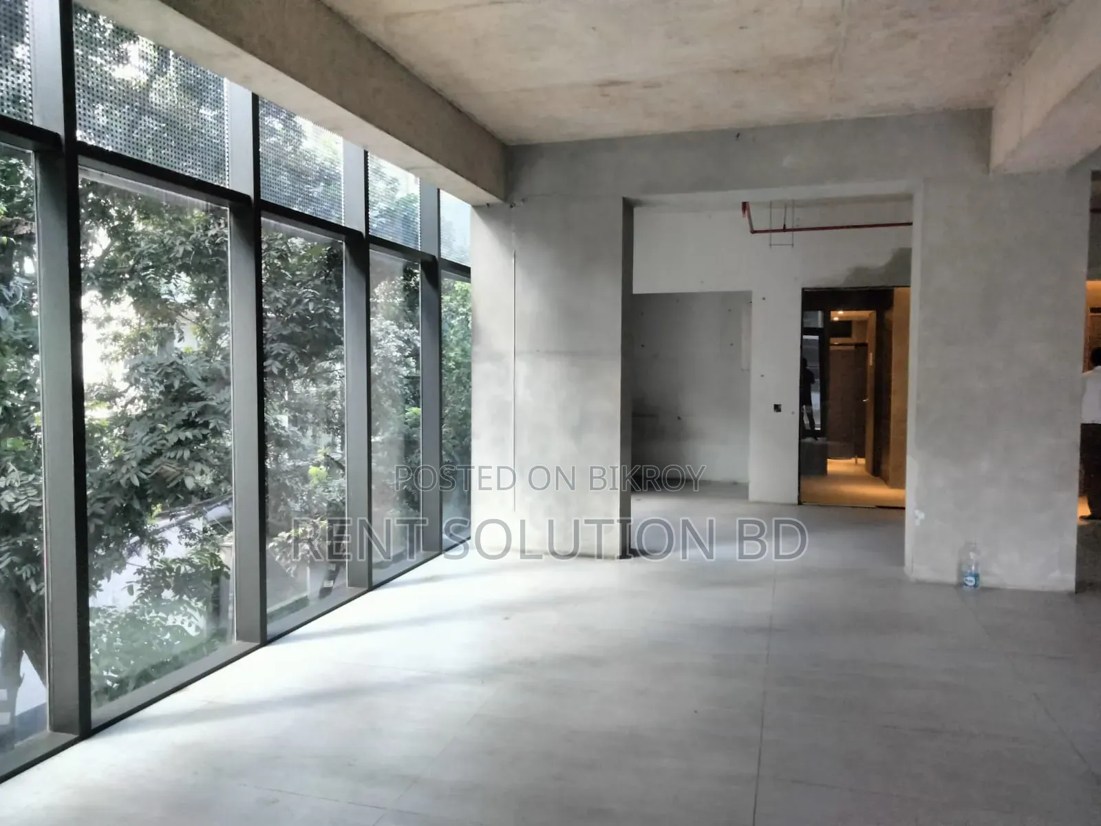 Ground Floor Space Rent for Restuarant / Shop/ Showroom