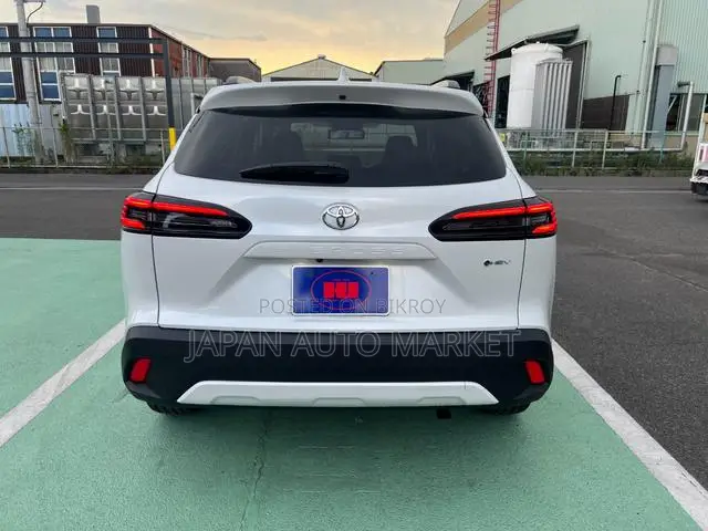 Toyota Corolla Cross 2025 Pearl