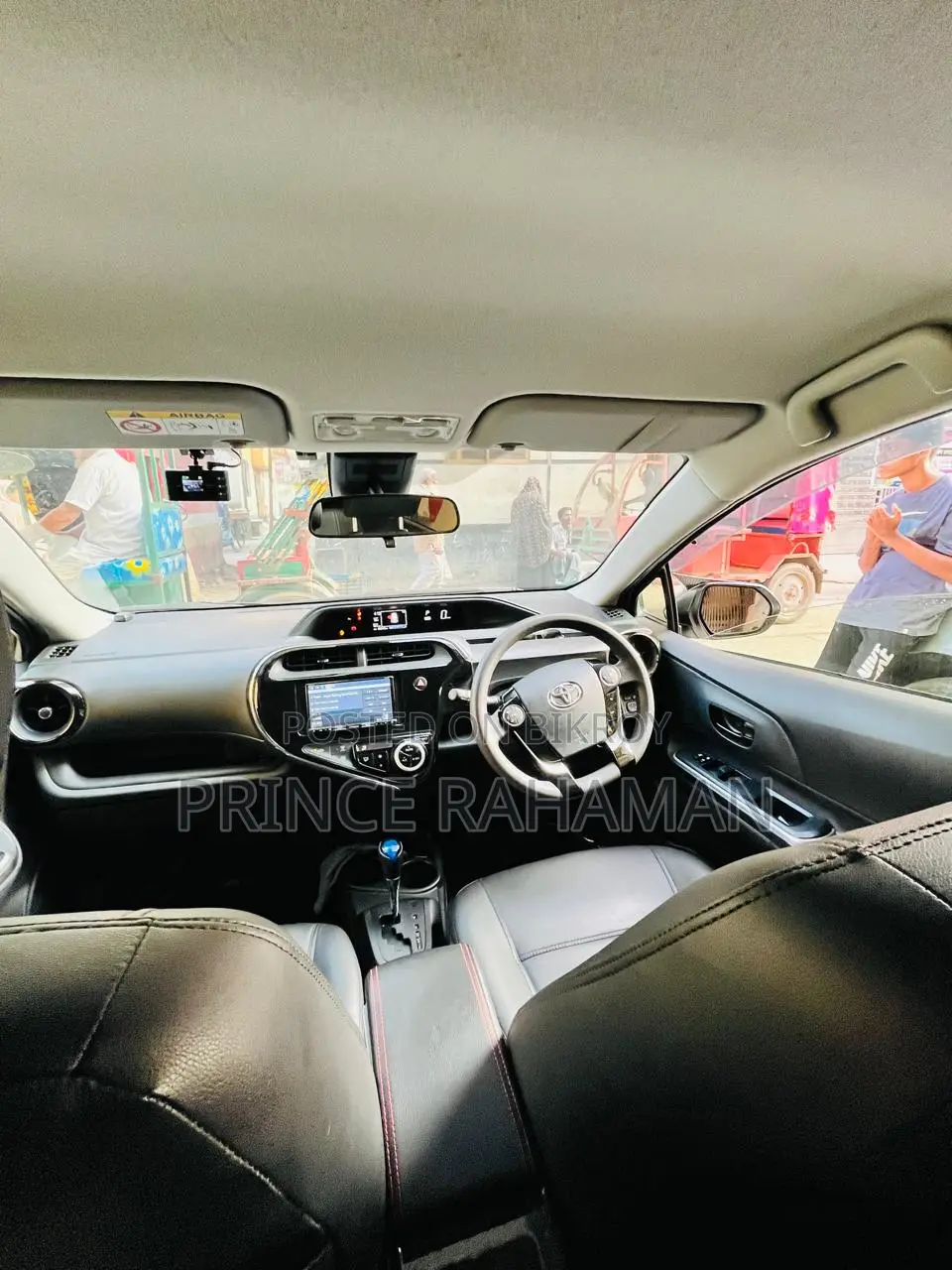 Toyota Aqua 2020 Silver