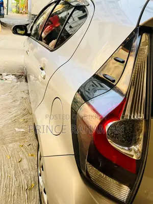 Toyota Aqua 2020 Silver