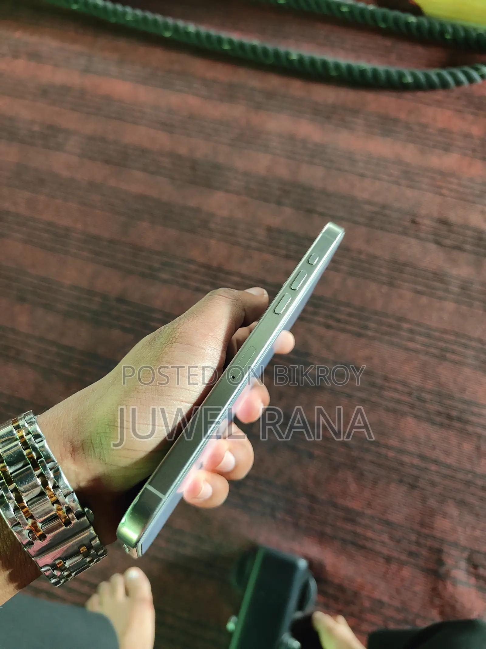 অ্যাপল আইফোন ১৫ প্রো ম্যাক্স ২৫৬ জিবি