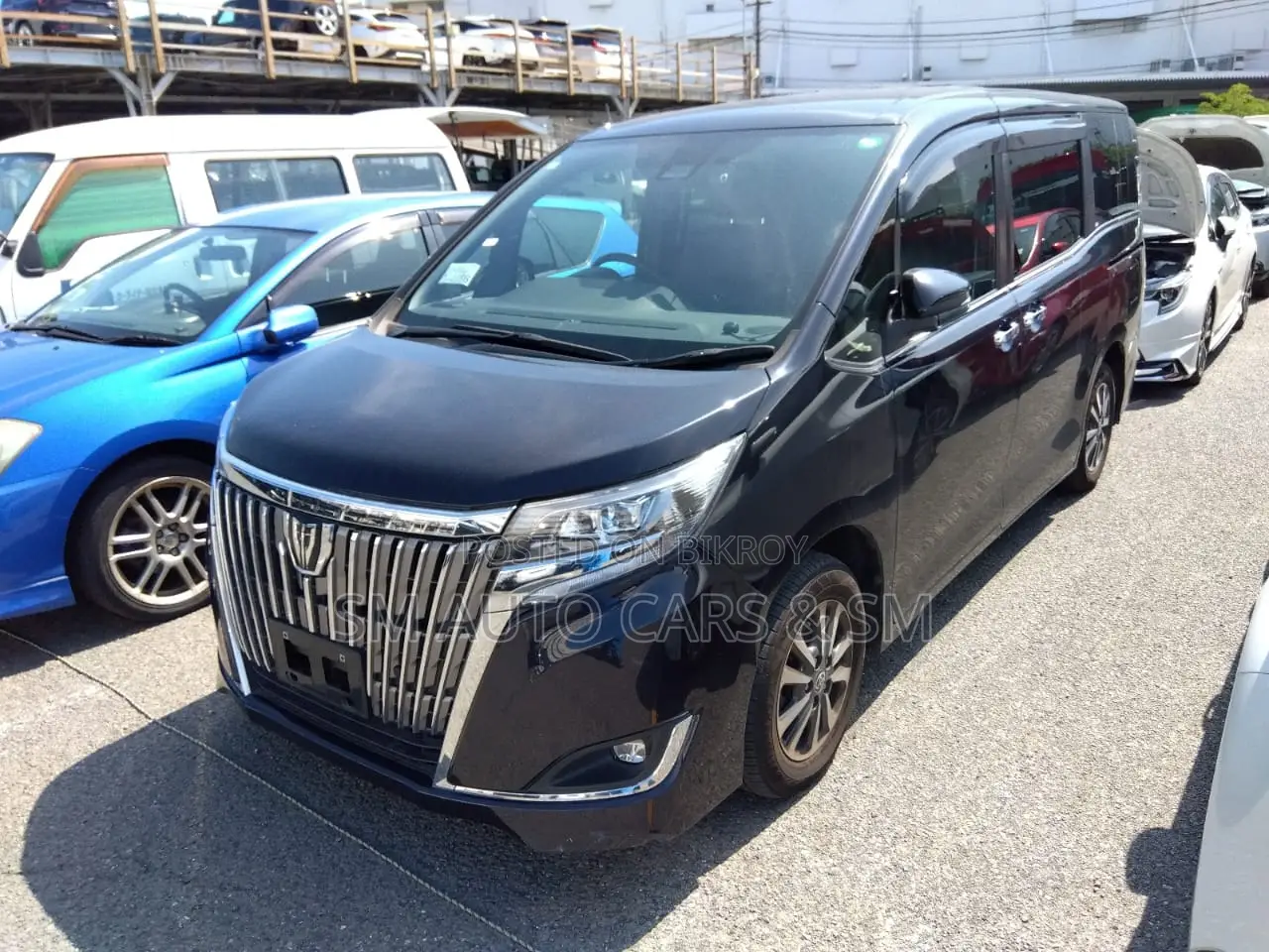 Toyota Esquire 2.0 Front-Wheel Drive (7 Seater) 2021 Black