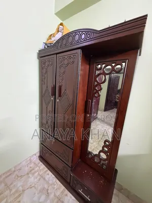 Almira With Attached Dressing Table