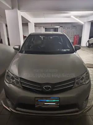 Toyota Corolla Axio 2015 Silver