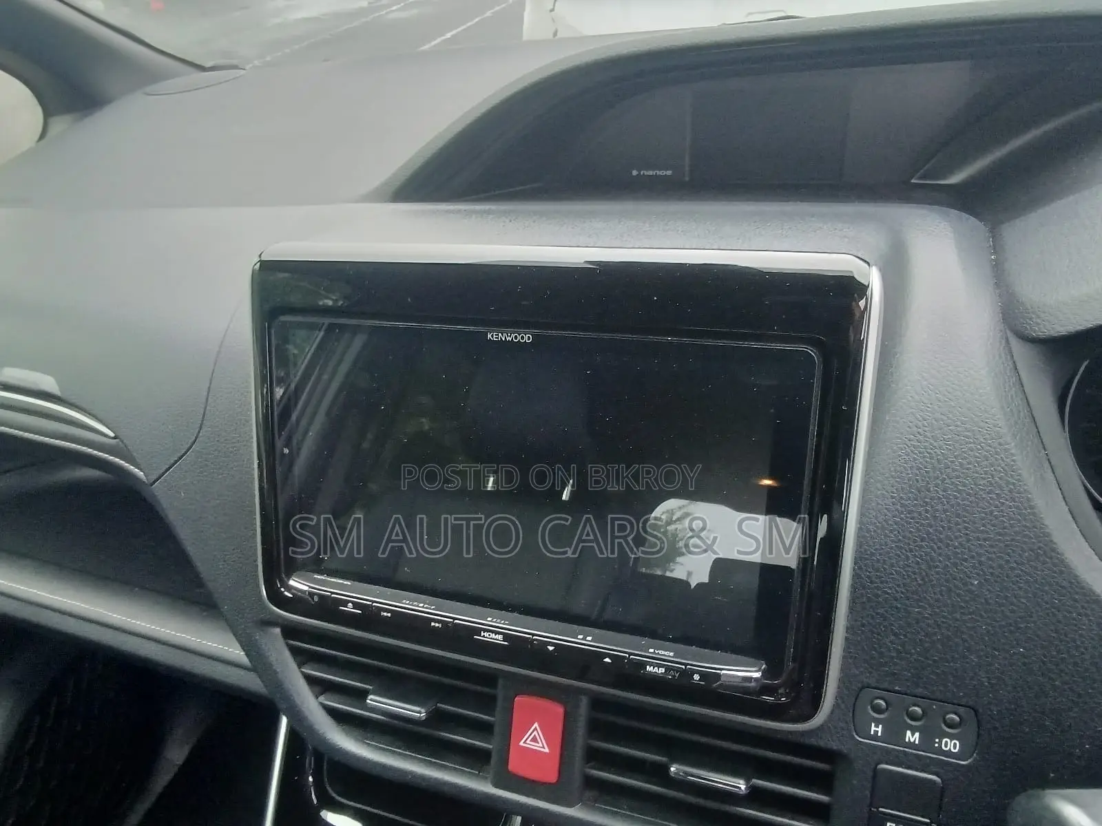 Toyota Esquire 2.0 AWD (8 seater) 2021 Black