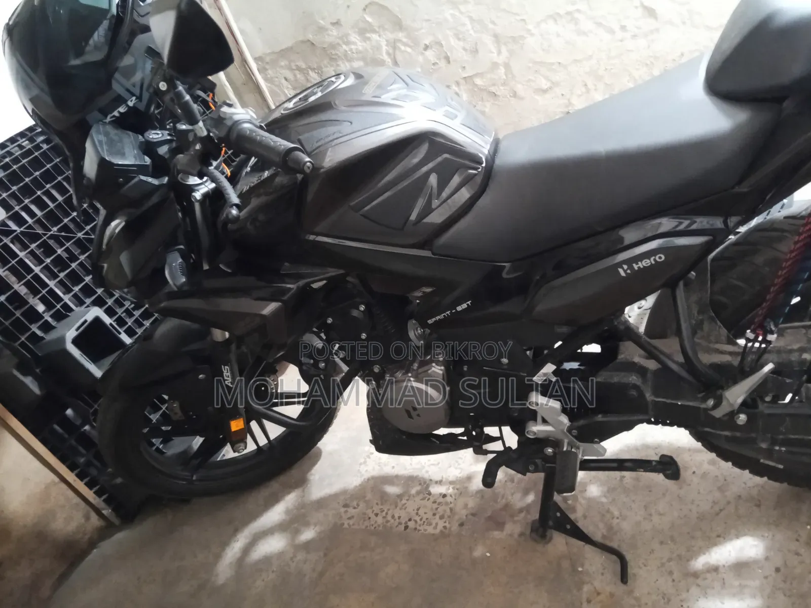 Hero Xtreme 125R 2025 Black