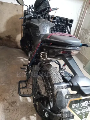 Hero Xtreme 125R 2025 Black