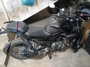 Hero Xtreme 125R 2025 Black