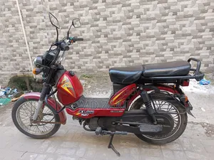TVS XL 100 2019 Red
