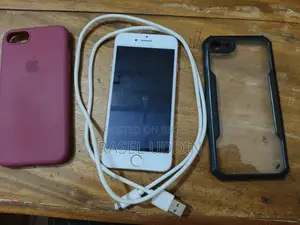 অ্যাপল আইফোন ৮ ৬৪ জিবি সিলভার
