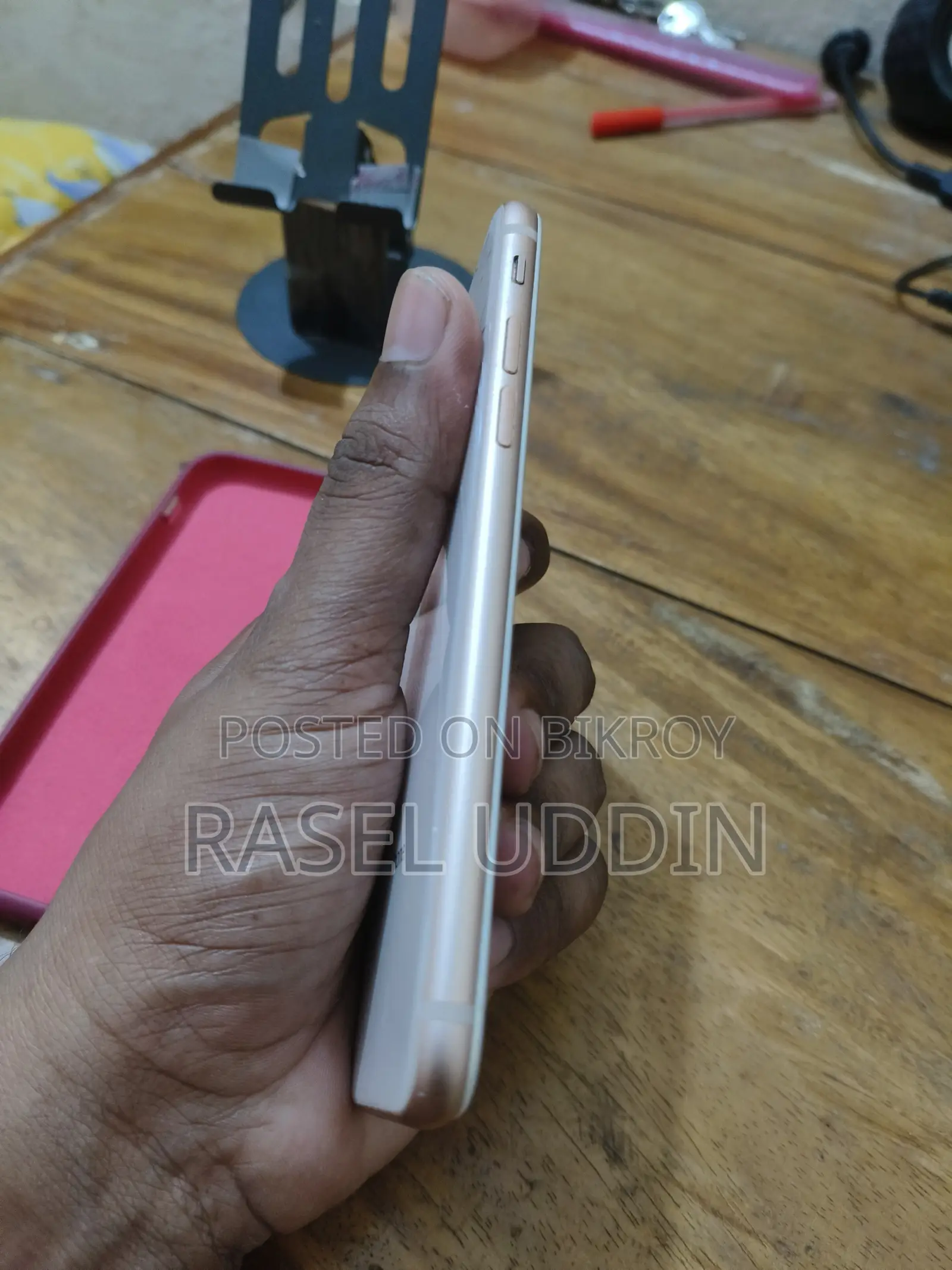 অ্যাপল আইফোন ৮ ৬৪ জিবি সিলভার