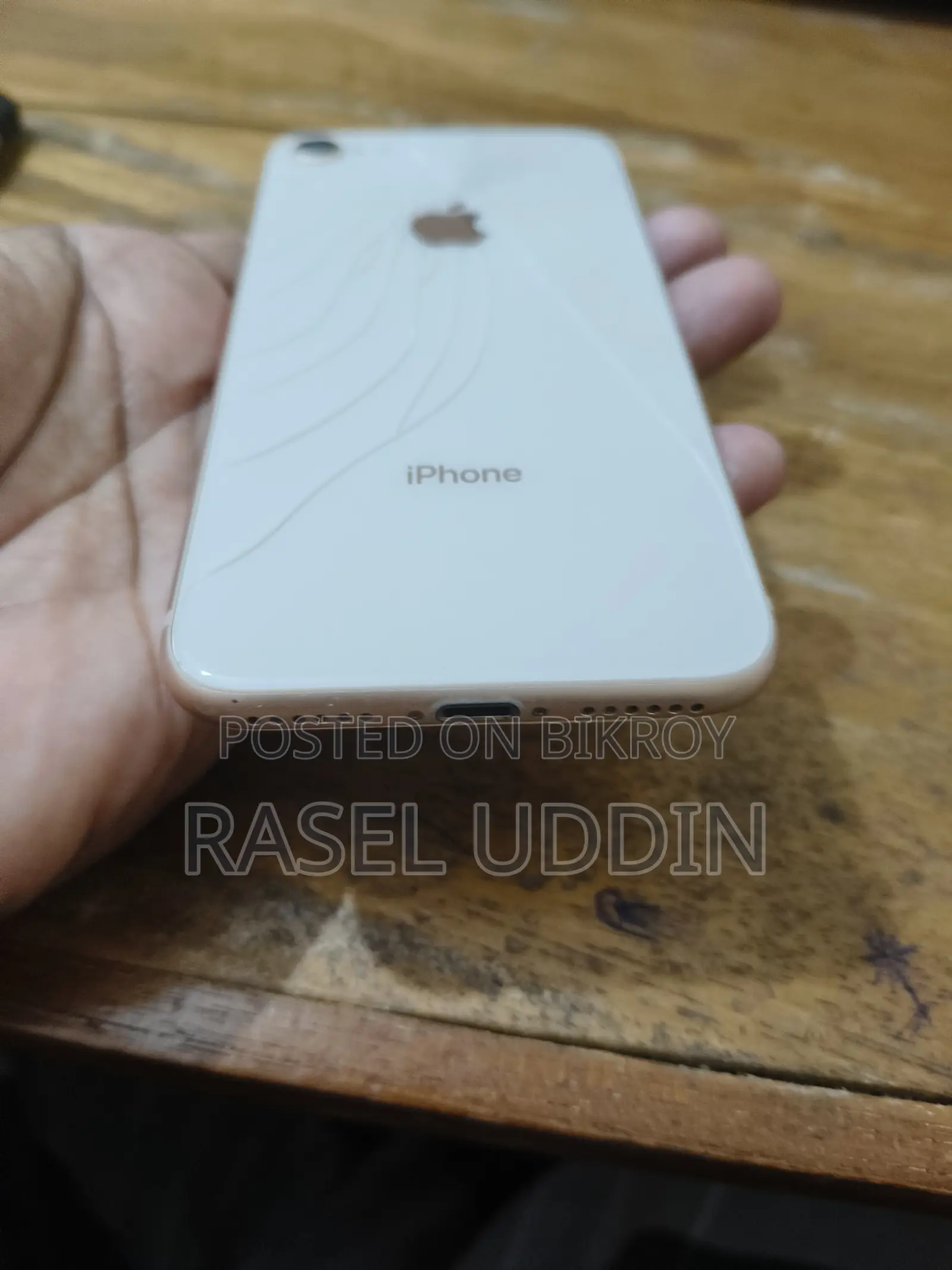 অ্যাপল আইফোন ৮ ৬৪ জিবি সিলভার