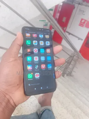 Mobile Phone 32 GB Black